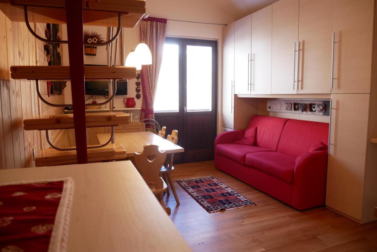 Residence Dei Walser Gressoney-la-Trinité Esterno foto